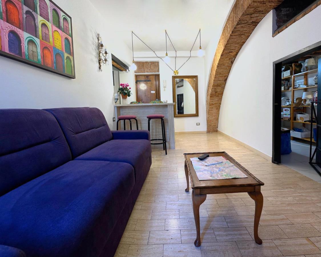 Lovely Apartment In Via Della Scala, Trastevere โรม ภายนอก รูปภาพ