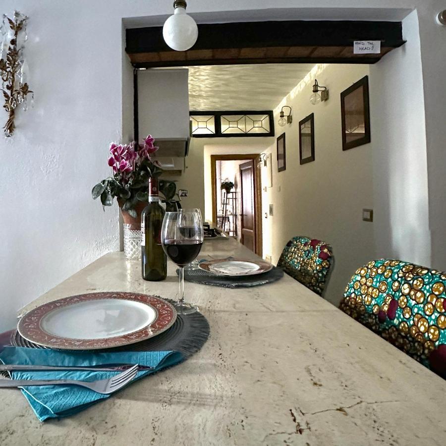 Lovely Apartment In Via Della Scala, Trastevere โรม ภายนอก รูปภาพ
